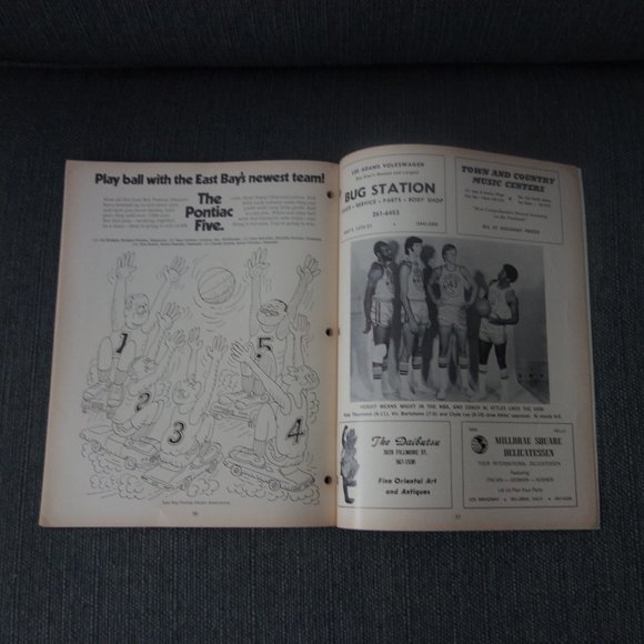 Vintage Official Warriors Quarterly 1971-72 - Picture 12 of 15